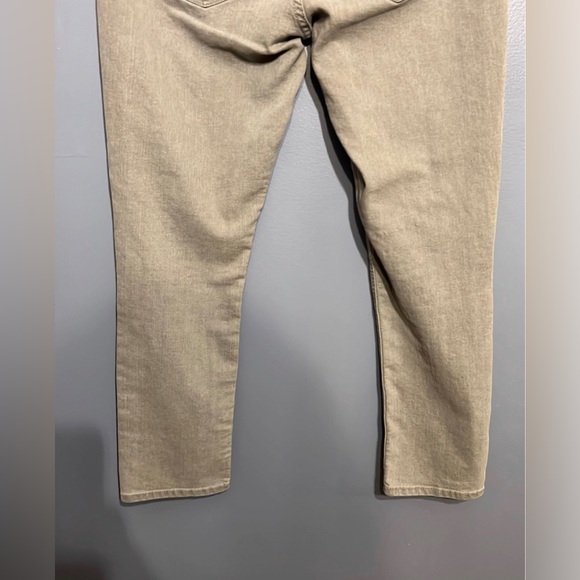 Express Rhinestone Cropped Jeans‎ - Picture 6 of 7